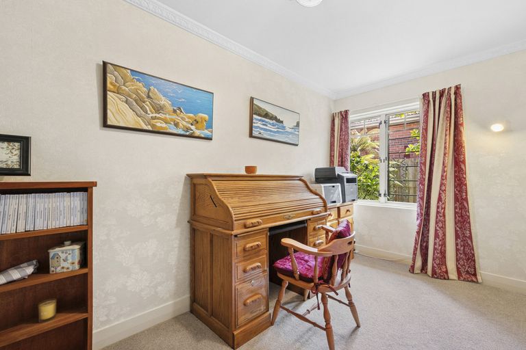 Photo of property in 217 Musselburgh Rise, Andersons Bay, Dunedin, 9013