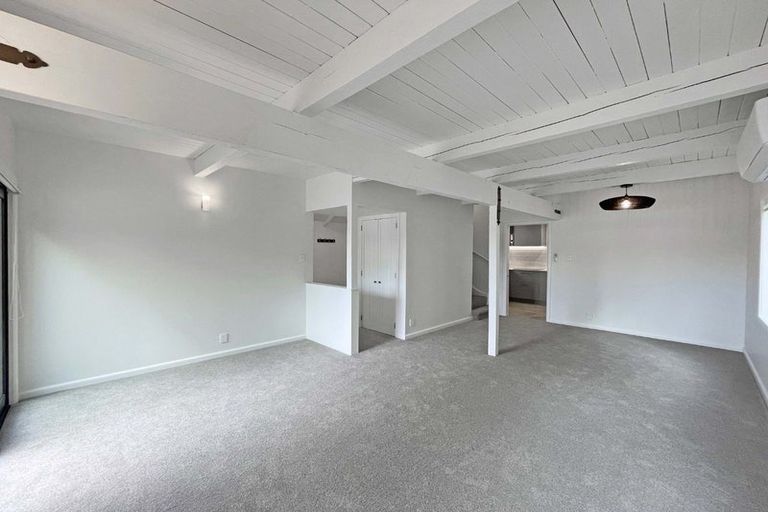 Photo of property in 242b Tinakori Road, Thorndon, Wellington, 6011