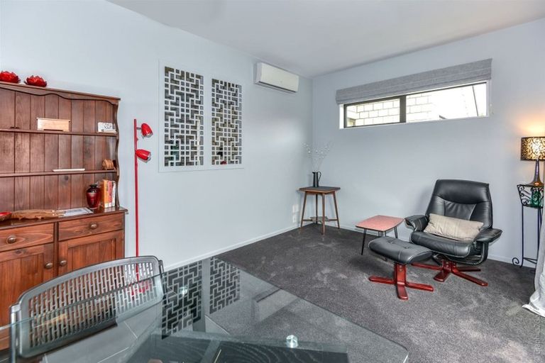 Photo of property in 42c Oram Avenue, New Brighton, Christchurch, 8061