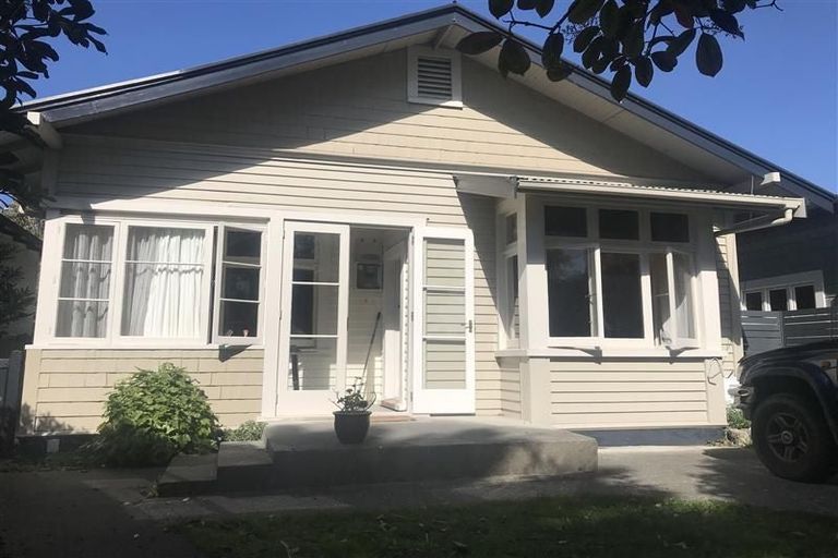 Photo of property in 90 Kennedy Road, Napier South, Napier, 4110