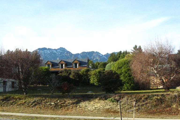 Photo of property in 5 Oregon Drive, Kelvin Heights, Queenstown, 9300