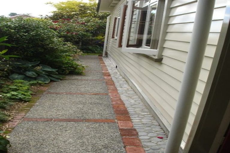 Photo of property in 212 Muritai Road, Eastbourne, Lower Hutt, 5013
