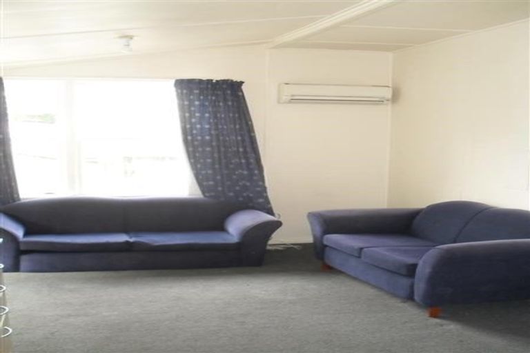 Photo of property in 116 Gore Place, North Dunedin, Dunedin, 9016