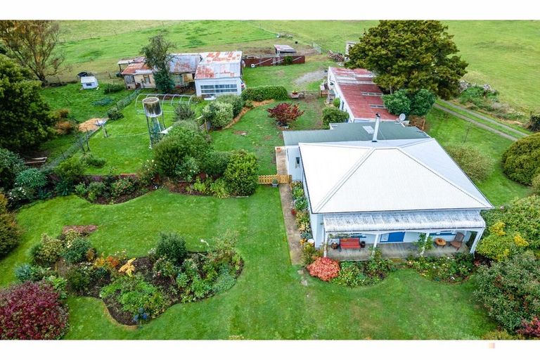 Photo of property in 71 Willowbridge Settlement Road, Waimate, 7980