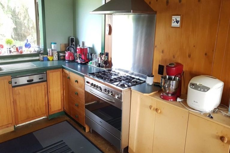 Photo of property in 329 Poerua Valley Road, Harihari, 7884