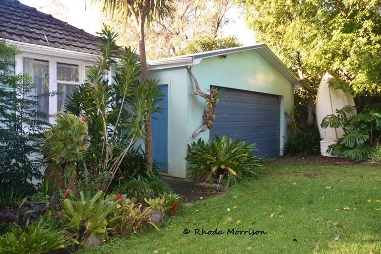 Photo of property in 46 Sandy Beach Road, Tinopai, Matakohe, 0593