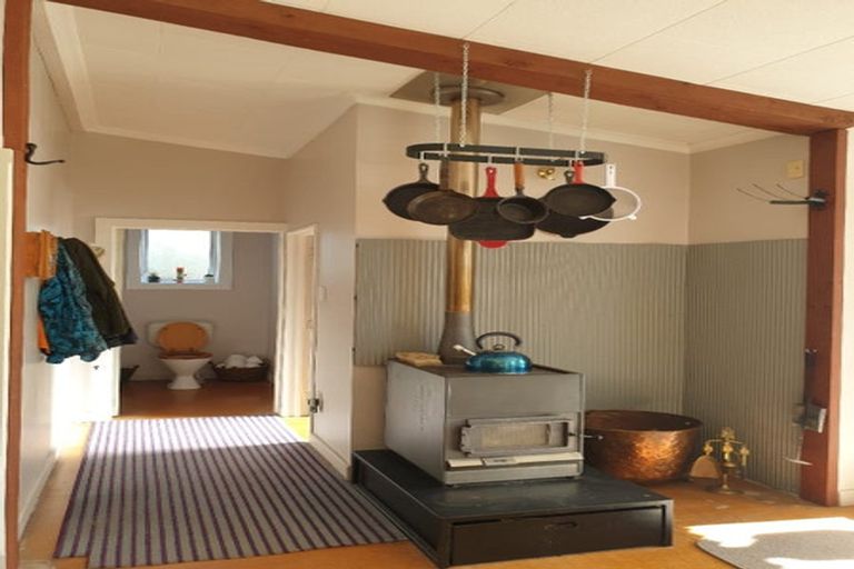 Photo of property in 28 Victory Street, Reefton, 7830