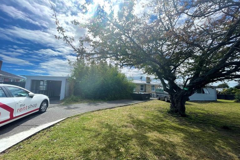 Photo of property in 72 Ashton Avenue, Otara, Auckland, 2023