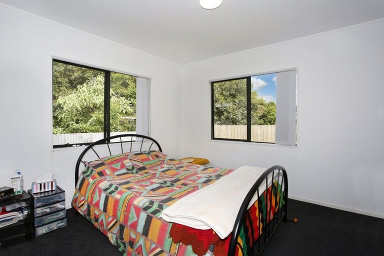 Photo of property in 2/8 Freyberg Crescent, Pukekohe, 2120