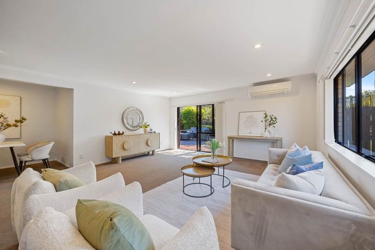 Photo of property in 2/28 Britannia Place, Half Moon Bay, Auckland, 2012