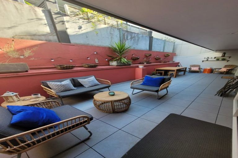 Photo of property in 1d/2 Dickens Street, Grey Lynn, Auckland, 1021