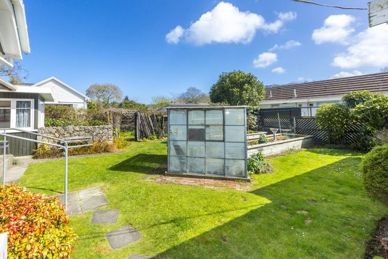 Photo of property in 11 York Avenue, Heretaunga, Upper Hutt, 5018