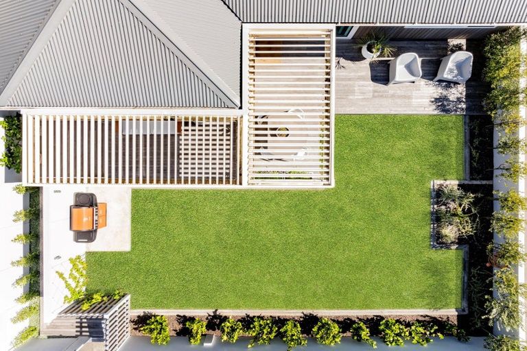 Photo of property in 3 The Esplanade, Westshore, Napier, 4110