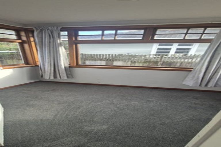 Photo of property in 111 Bower Avenue, New Brighton, Christchurch, 8083