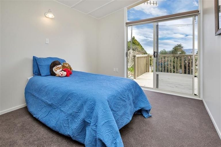 Photo of property in 102 Old Onerahi Road, Onerahi, Whangarei, 0110