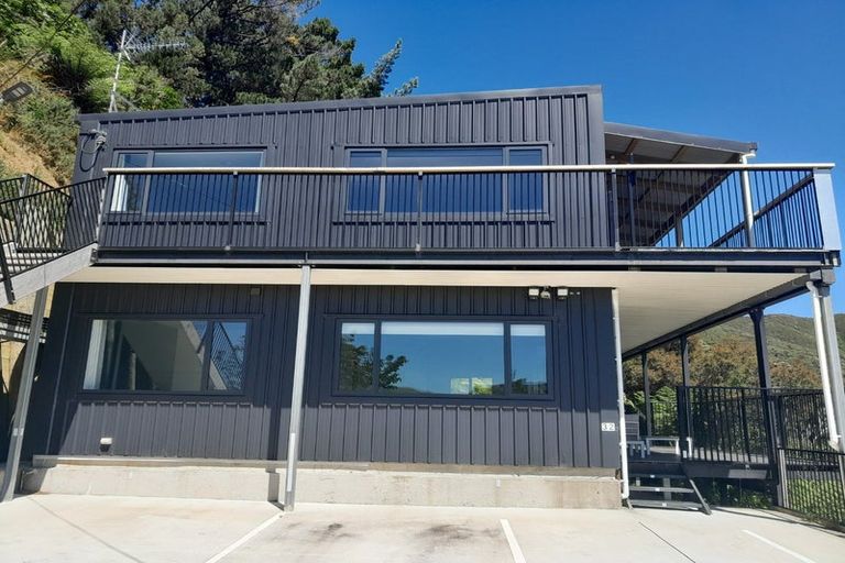 Photo of property in 32 Woodvale Grove, Fairfield, Lower Hutt, 5011
