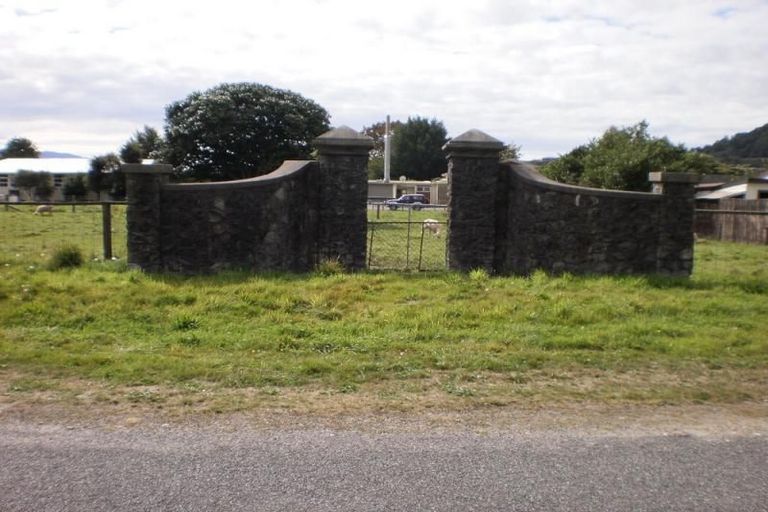 Photo of property in 73-79 Pitt Street, Palmerston North, 4410