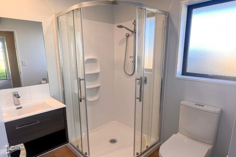 Photo of property in 15 Borland Street, Woodend, 7610