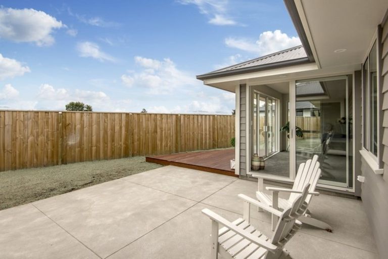 Photo of property in 28 Billington Drive, Halswell, Christchurch, 8025