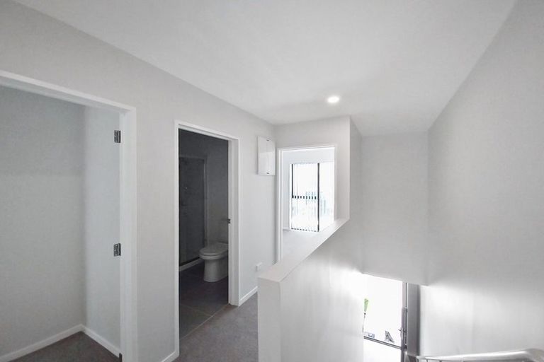 Photo of property in 3 Tima Lane, Mangere Bridge, Auckland, 2022