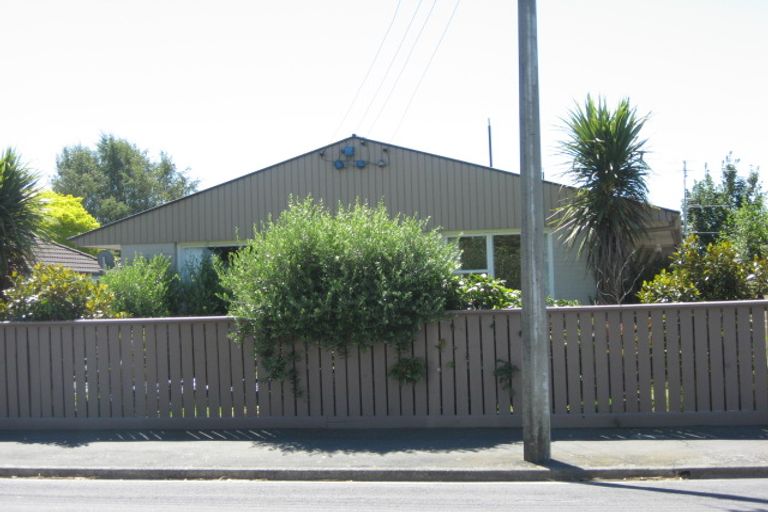 Photo of property in 3/25 Office Road, Merivale, Christchurch, 8014