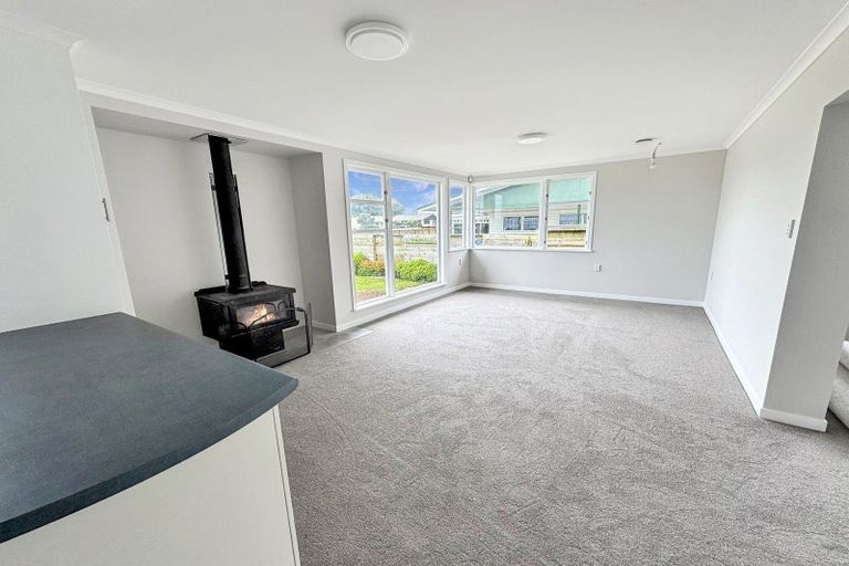 Photo of property in 12 Hart Street, Foxton Beach, Foxton, 4815