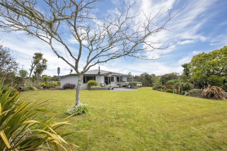 Photo of property in 16 Stevens Lane, Waitoki, Kaukapakapa, 0871