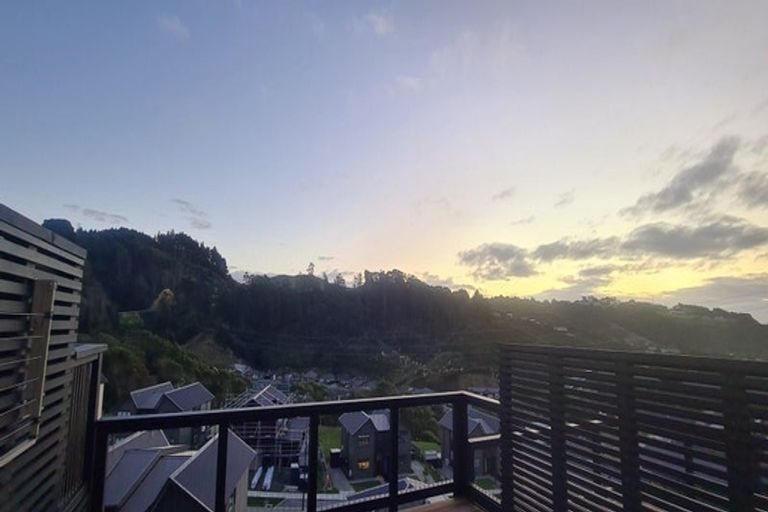 Photo of property in 18 Bee Lane, Whitby, Porirua, 5024