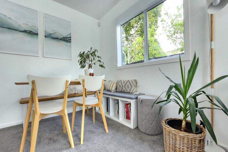 Photo of property in 59c Larsen Crescent, Tawa, Wellington, 5028