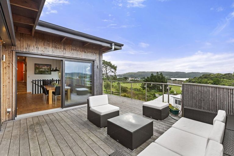 Photo of property in 21 Primrose Street, Raglan, 3225