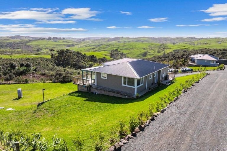 Photo of property in 65b Otara Road, Kaiwaka, 0573