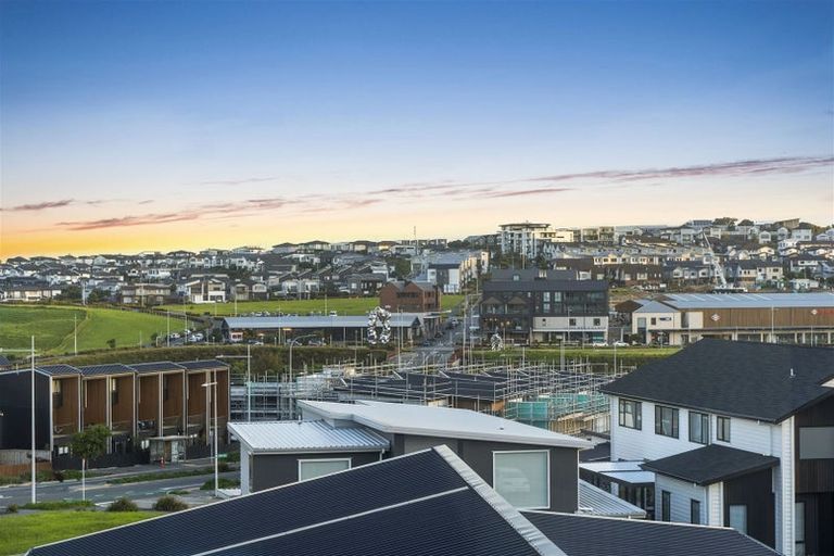 Photo of property in 9 Hopetea Street, Long Bay, Auckland, 0630