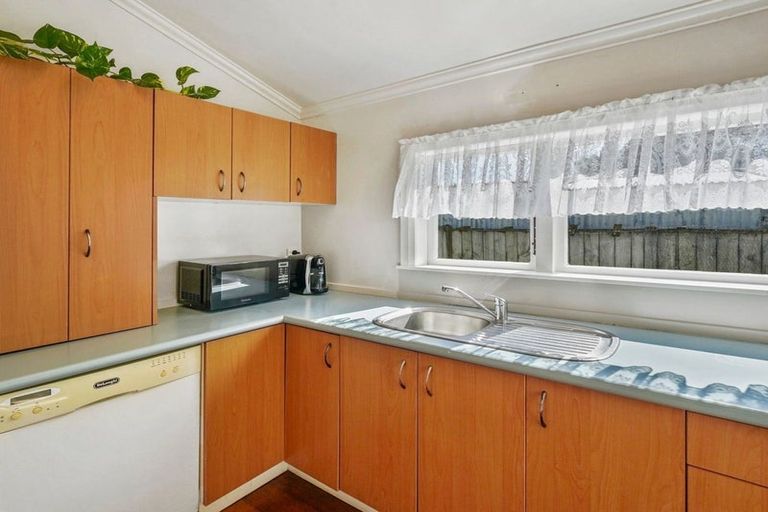 Photo of property in 23a Dublin Street, Martinborough, 5711