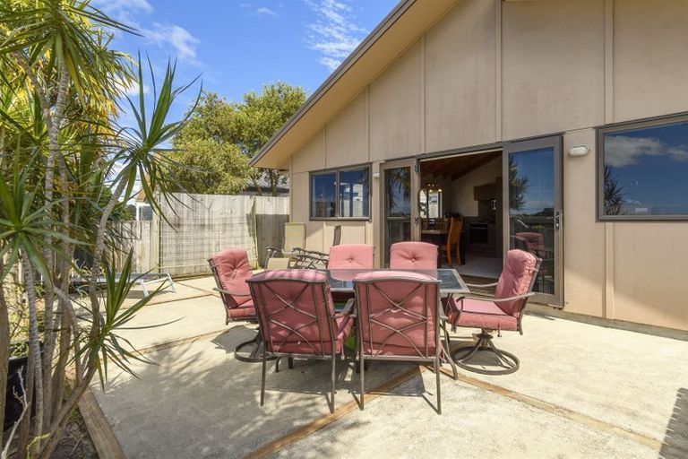 Photo of property in 24c Anne Road, Bellevue, Tauranga, 3110