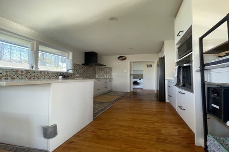 Photo of property in 8 Pandora Place, Pakuranga, Auckland, 2010