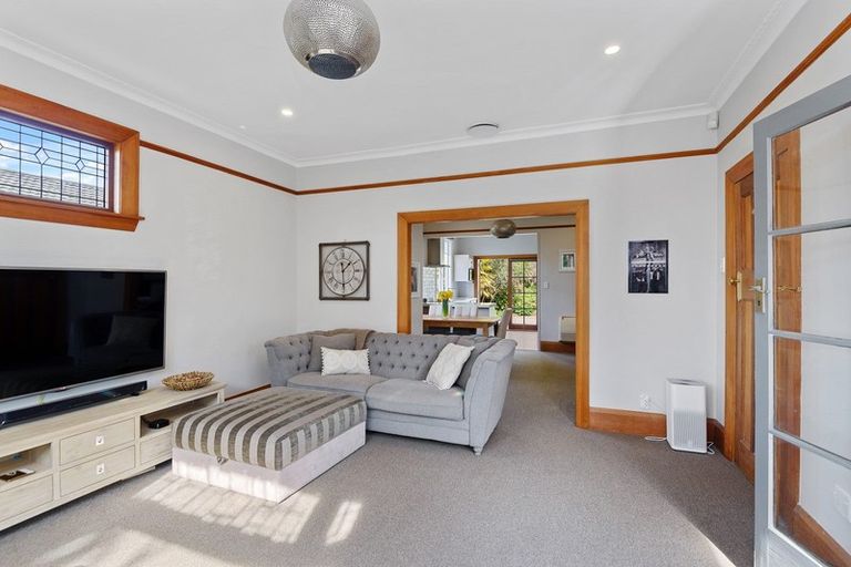 Photo of property in 36 Corson Avenue, Beckenham, Christchurch, 8023