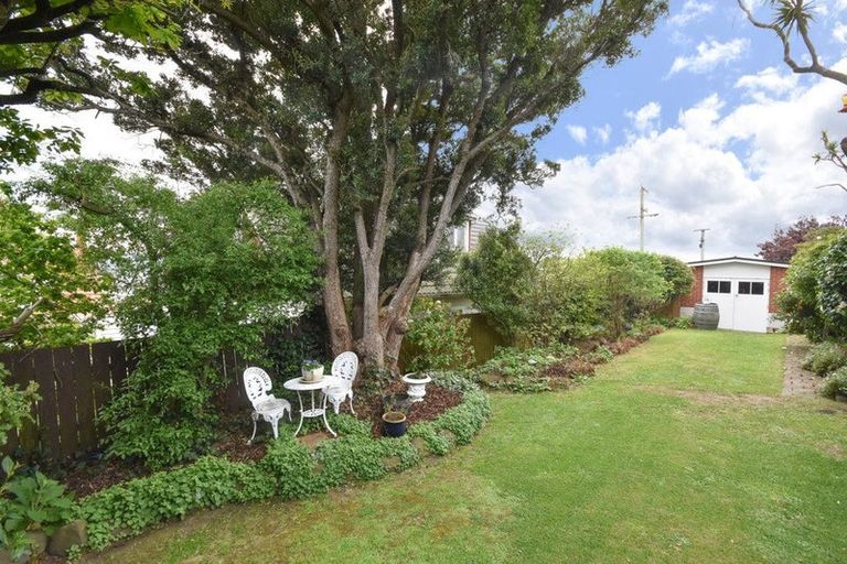 Photo of property in 16 Skibo Street, Kew, Dunedin, 9012