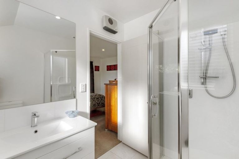 Photo of property in 28 Mcdermott Place, Halswell, Christchurch, 8025