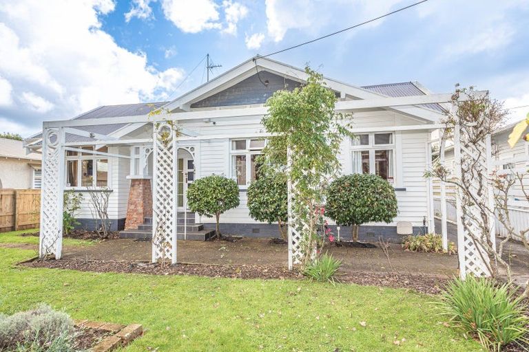 Photo of property in 4 Godwin Crescent, College Estate, Whanganui, 4500