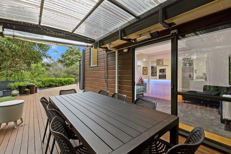 Photo of property in 1/47 Tui Glen Road, Birkenhead, Auckland, 0626