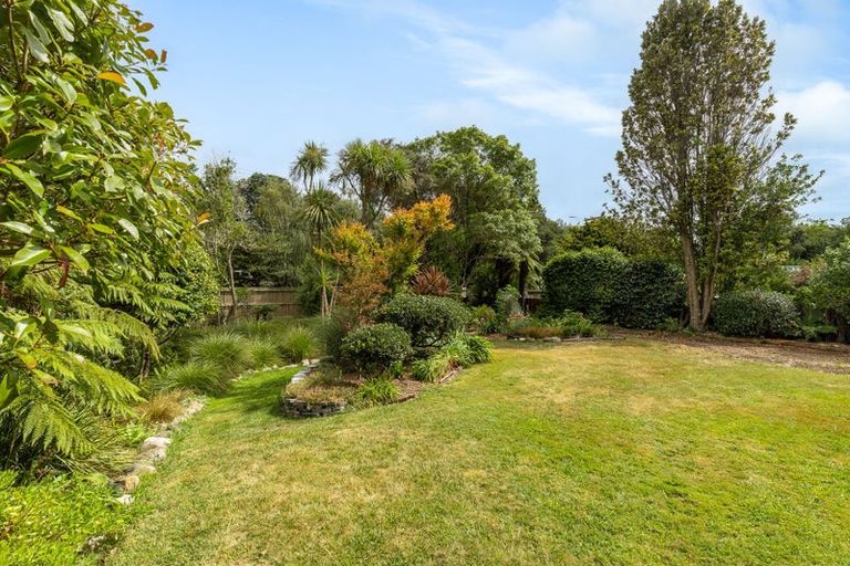 Photo of property in 50 Matai Road, Raumati South, Paraparaumu, 5032