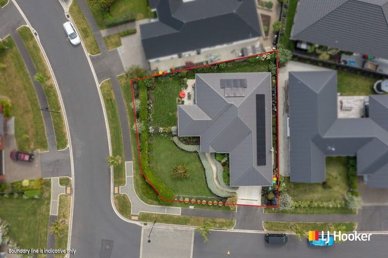 Photo of property in 1 Carrick Place, Mosgiel, 9024