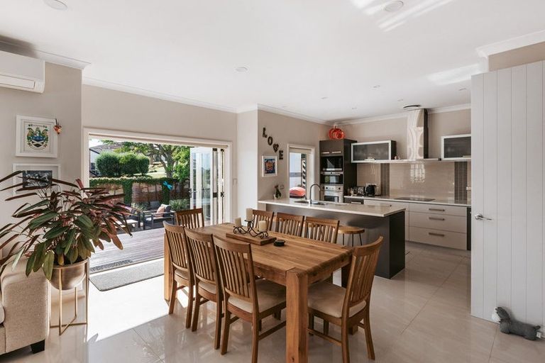 Photo of property in 22 Adler Drive, Ohauiti, Tauranga, 3112