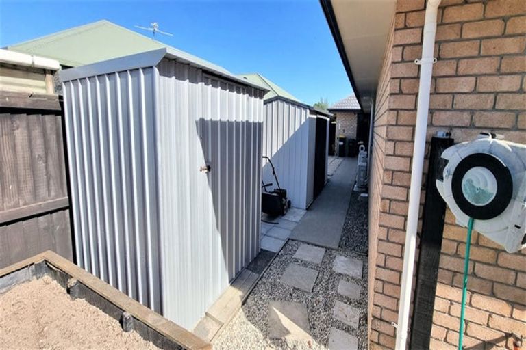 Photo of property in 10 Keats Place, Rolleston, 7614