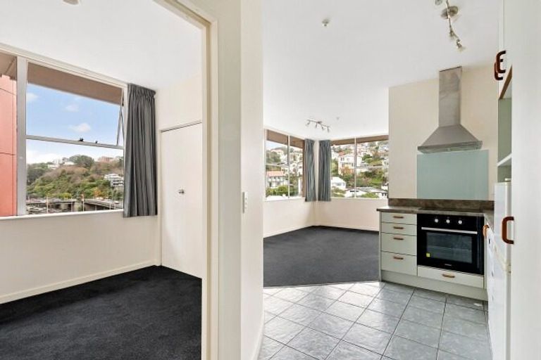 Photo of property in Terrace Tower Apartments, 8d/126 The Terrace, Wellington Central, Wellington, 6011