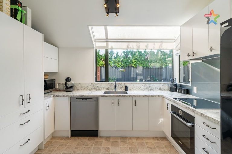 Photo of property in 15 Puriri Street, Woburn, Lower Hutt, 5010