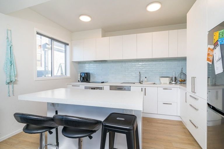 Photo of property in 113 Harbour Terrace, North Dunedin, Dunedin, 9016