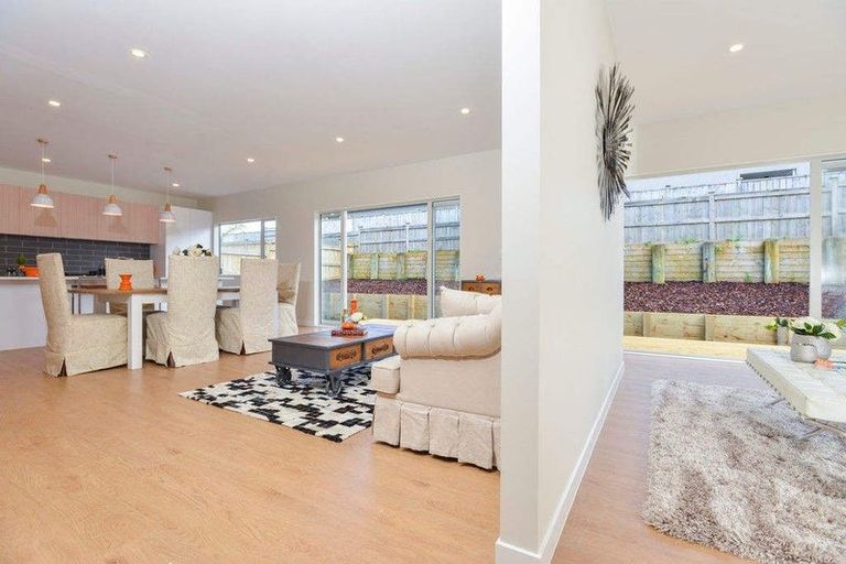 Photo of property in 4 Regis Park Drive, Pukekohe, 2120