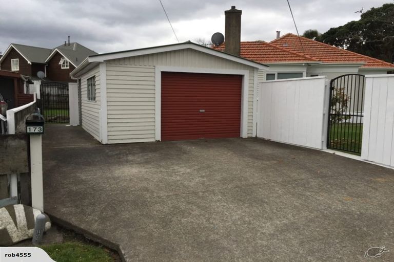 Photo of property in 173 Waiwhetu Road, Waterloo, Lower Hutt, 5011