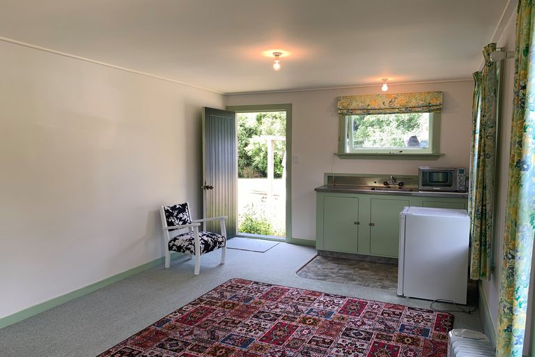 Photo of property in 10 Helvellyn Street, Woodside, Outram, 9073